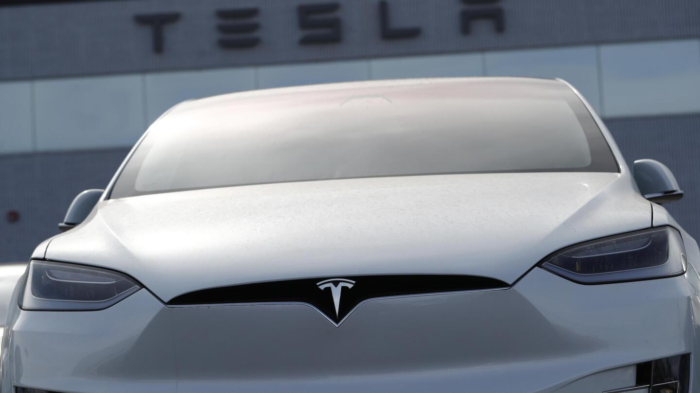 Tesla model x store price reduction